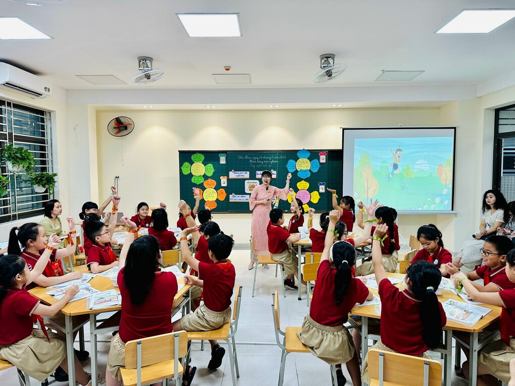 Quận Ba Đình: Chú trọng bồi dưỡng chuyên môn cho giáo viên dạy chương trình giáo dục phổ thông 2018