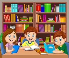 Tiết đọc thư viện bổ ích - góp phần hình thành thói quen đọc sách cho các con học sinh Khối 2